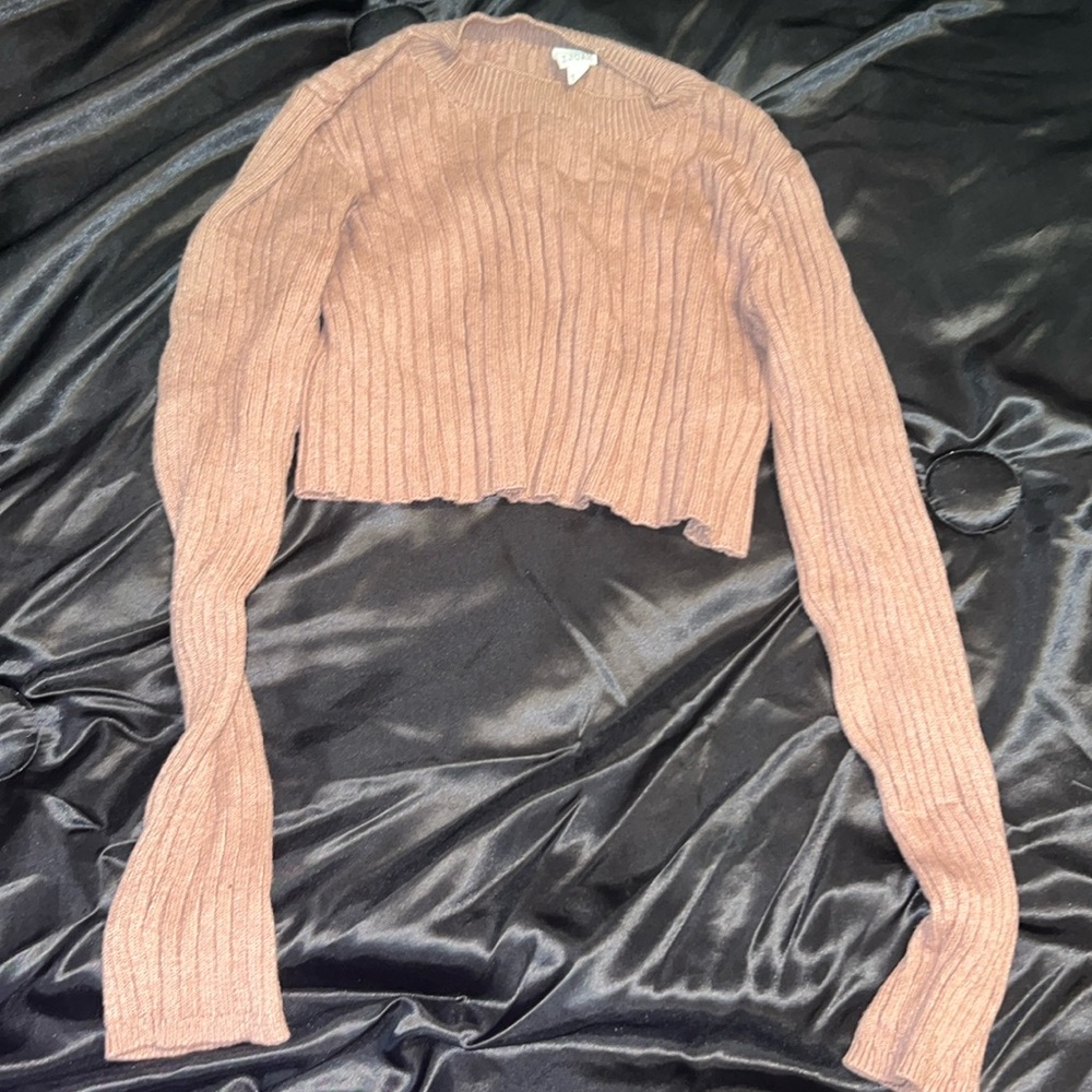 Knotted longsleeve shirt
